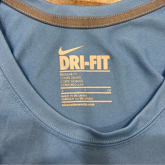 Nike Dri-Fit Sleeveless Tank Top Size Small - Picture 5 of 5